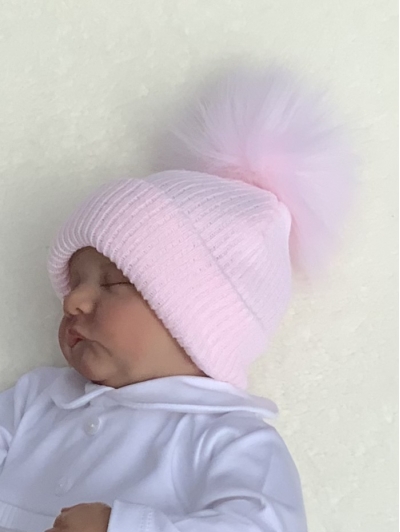 baby girls pink knitted hat faux fur pom pom
