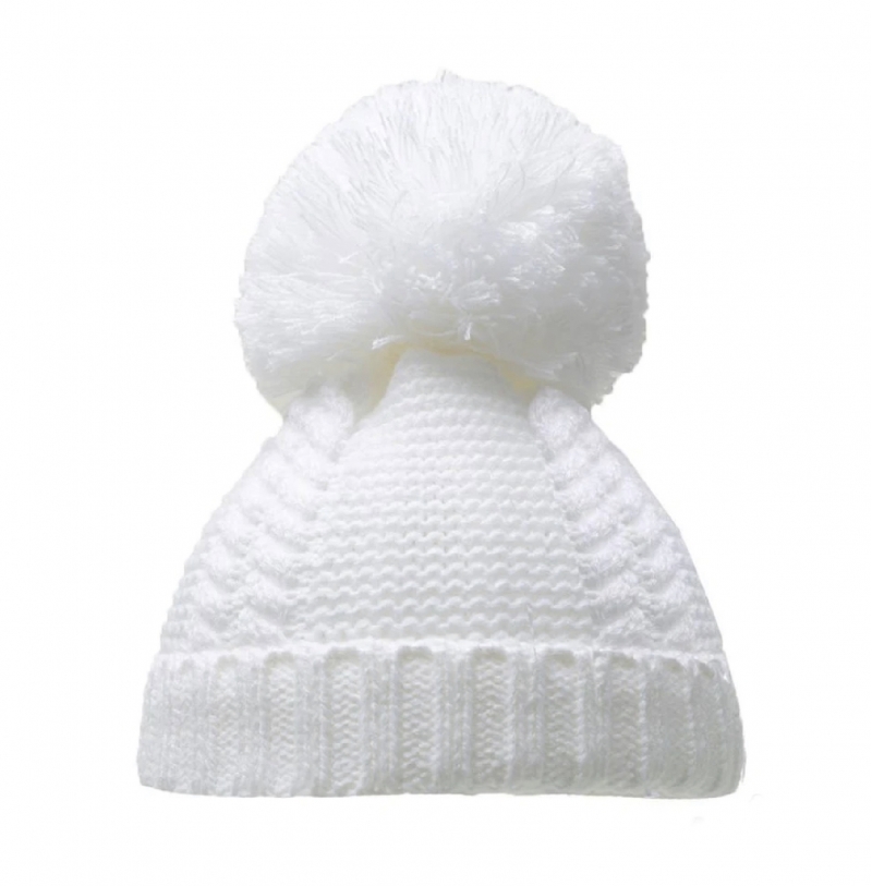 unisex white cable knitted hat oversized pom pom