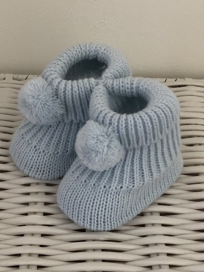 baby boys blue knitted bootees shoes pom poms